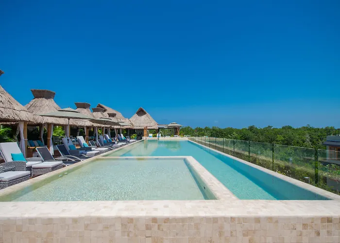 Naay Tulum Curamoria Collection