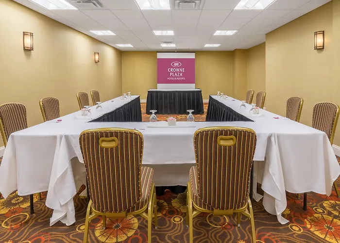 Claymont Hotels