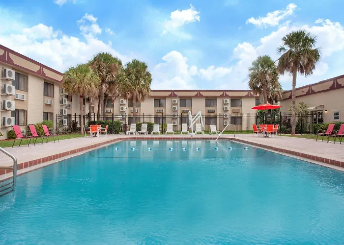 Space Coast Hotel Titusville-Kennedy Space Center
