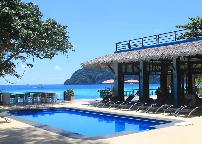 Phi Phi Long Beach Resort & Villa