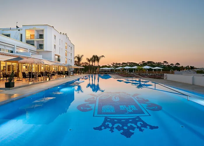 Dona Filipa Hotel Almancil