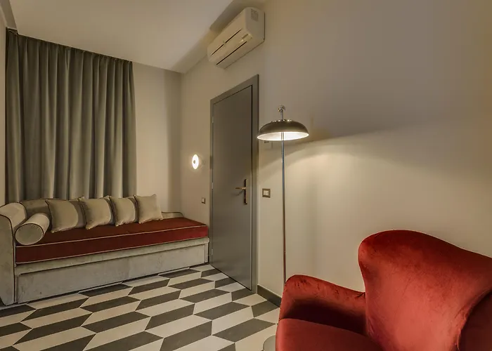 Otivm Hotel