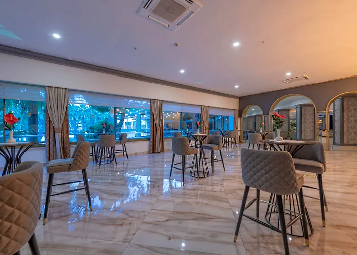 Amara Family Resort Side