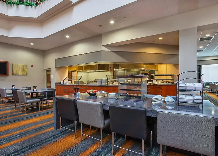 Holiday Inn University Plaza-Bowling Green By Ihg
