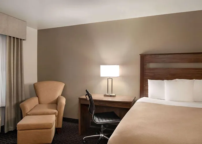 Baymont By Wyndham Buffalo