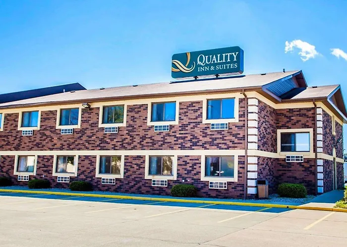 Quality Inn & Suites Champaign North - Urbana