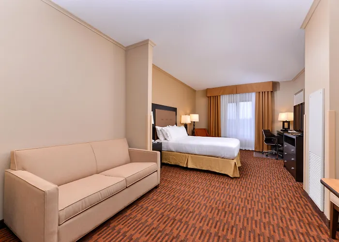 Bedford City Center Hotels
