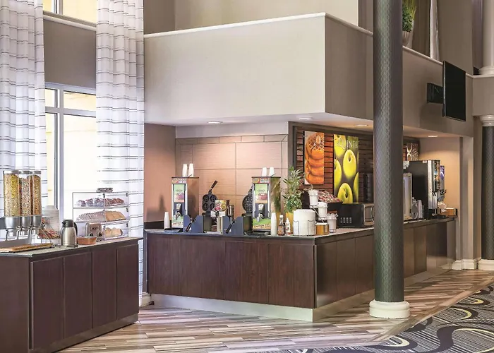 Durham Hotels