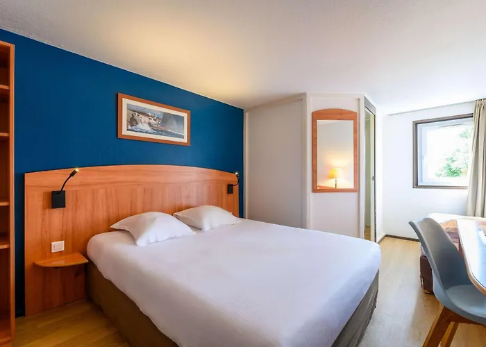 Evreux Hotels