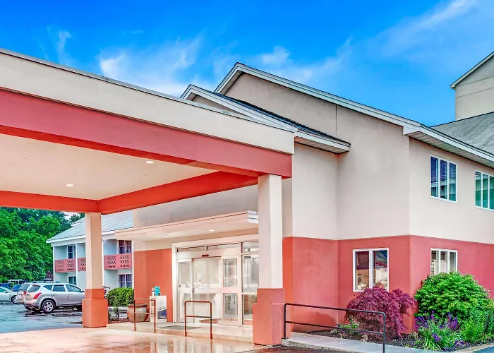 Methuen Hotels