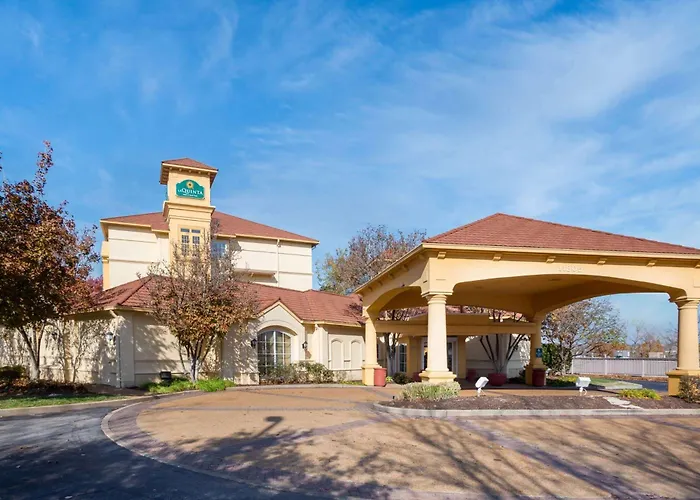 La Quinta By Wyndham St. Louis Westport Hotel Maryland Heights