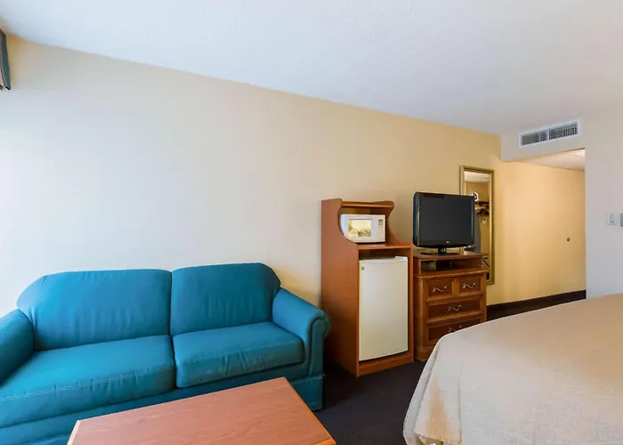 Quality Inn And Conference Center I-80 Grand Island Doniphan