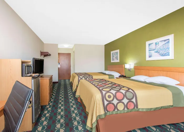 Super 8 By Wyndham Spartanburg/I-26 Exit 22
