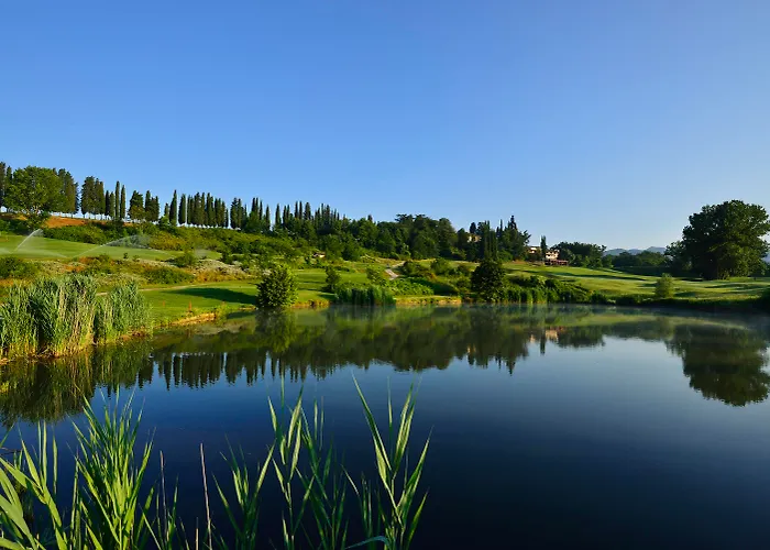 Unahotels Poggio Dei Medici Toscana