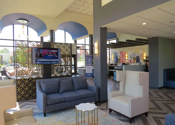Mount Vernon Hotels