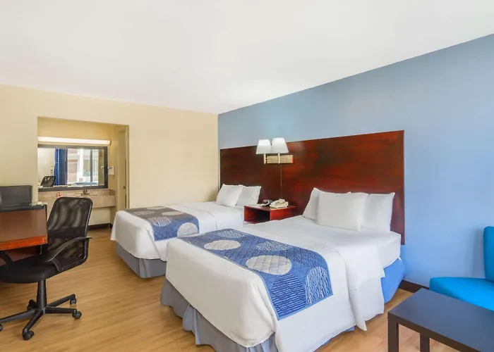 Days Inn By Wyndham Statesville