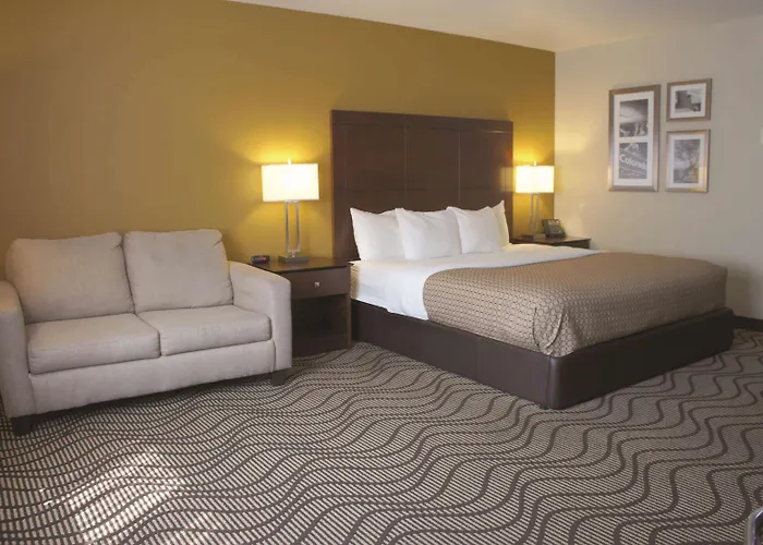 La Quinta By Wyndham Castle Rock Hotel