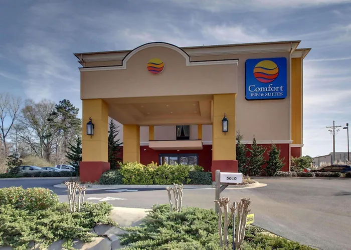 Comfort Inn & Suites Clinton - Jackson West