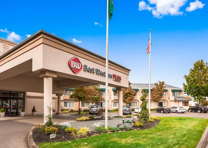 Edmonds Hotels