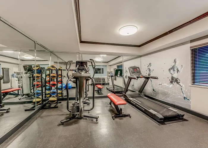 Best Western Huntsville Inn & Suites