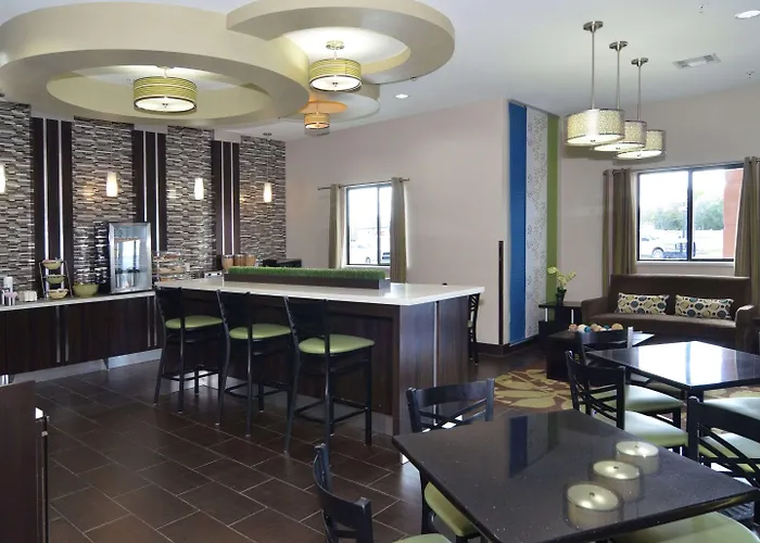 Kenedy Hotels