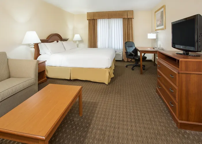 Holiday Inn Express Hotel & Suites Marion By Ihg