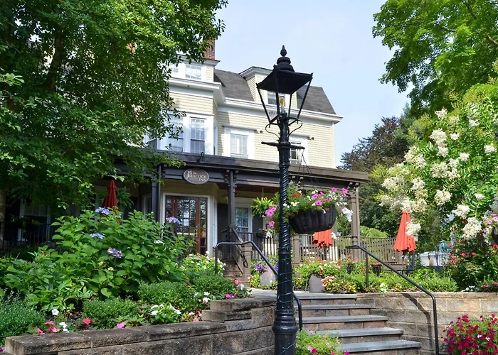 The Peacock Inn, An Ascend Collection Hotel Princeton