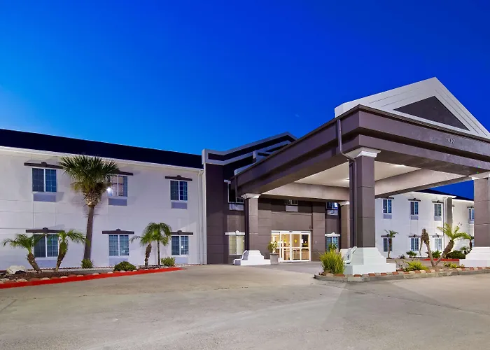 Refugio Hotels