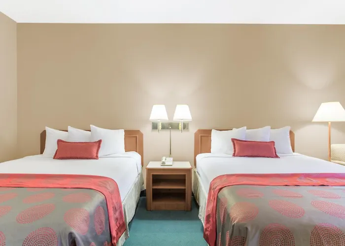 Ramada By Wyndham St George Hotel St. George