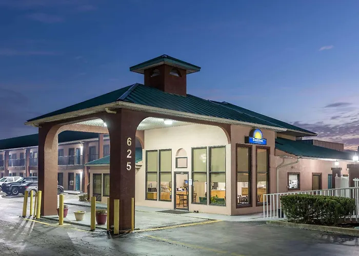 Days Inn By Wyndham Jackson