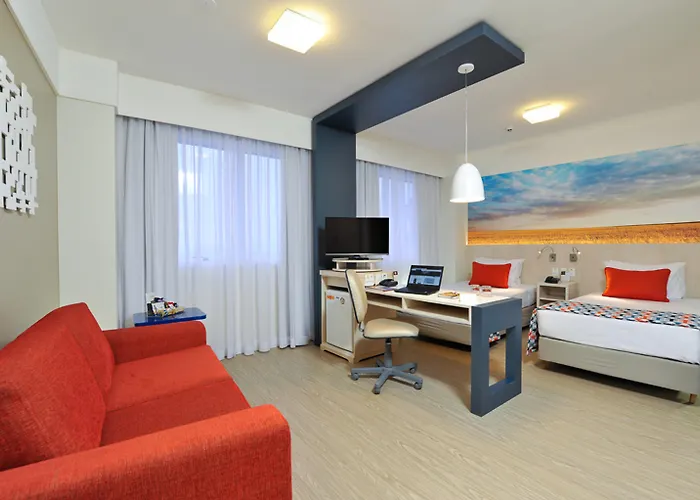 Comfort Suites Alphaville Barueri