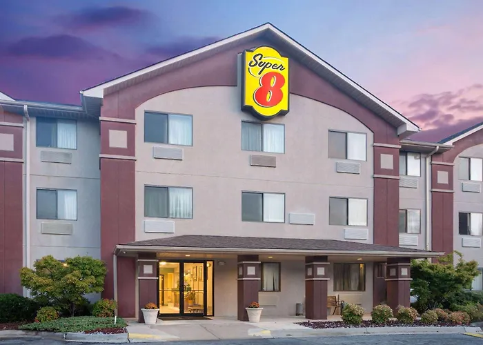 Super 8 By Wyndham Lynchburg Va Hotel