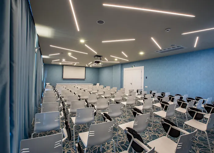 Hotel Opera Mamaia