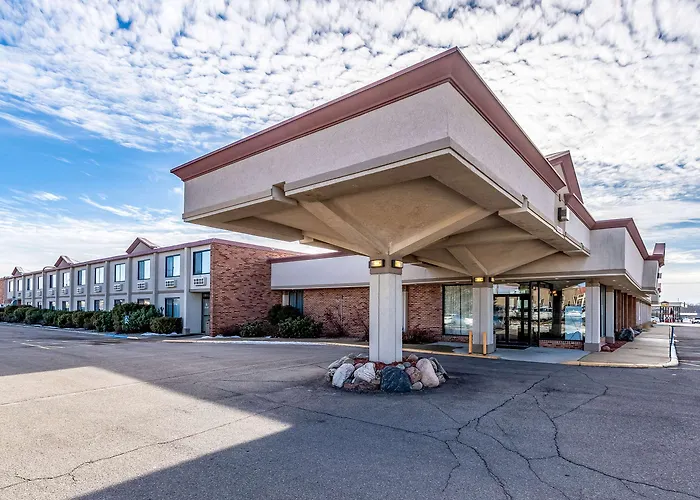 Quality Inn & Suites Albert Lea
