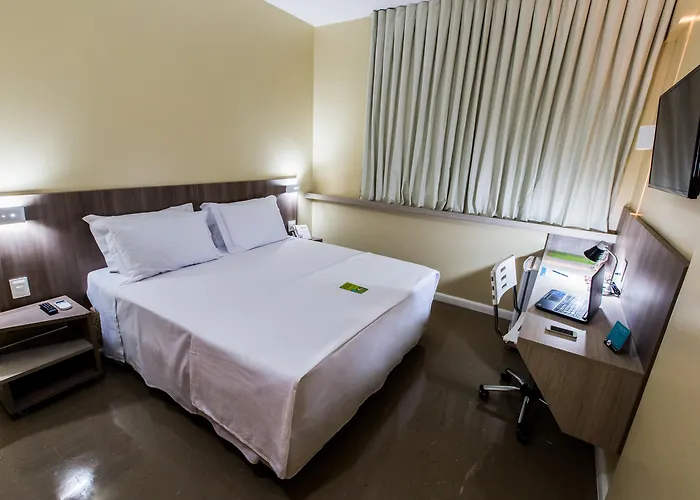Slim Cuiabá Aeroporto Hotel