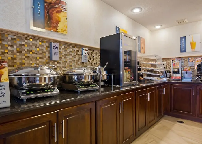 Columbia Hotels