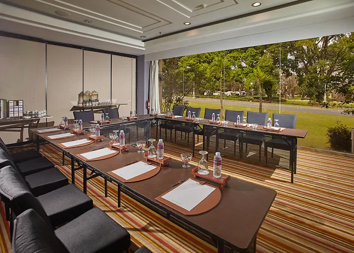 Quest Plus Conference Center, Clark