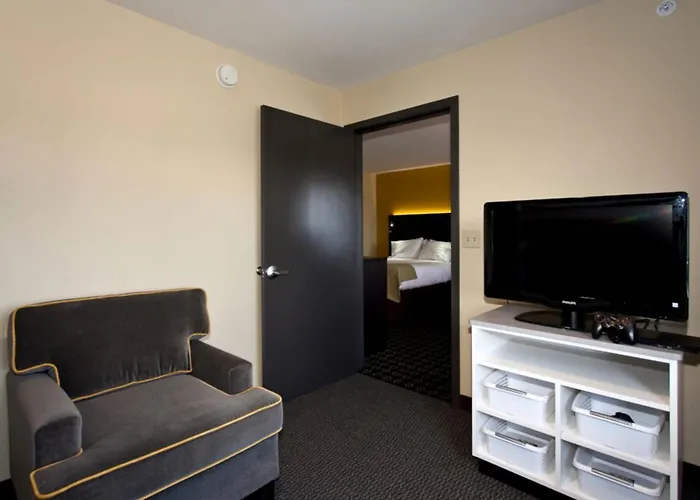 Newton Hotels