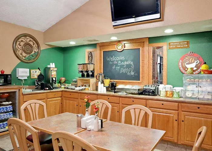 Charlevoix Hotels