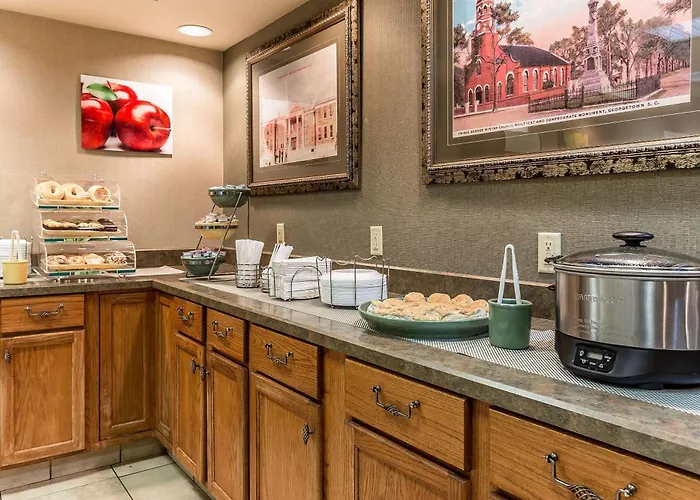 Quality Inn & Suites Georgetown