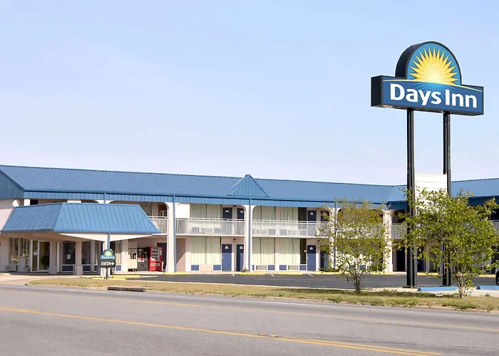 Donalsonville Hotels