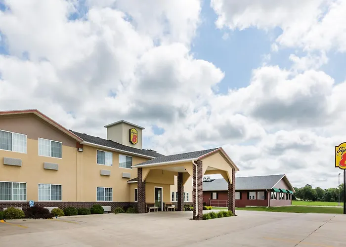 Ida Grove Hotels