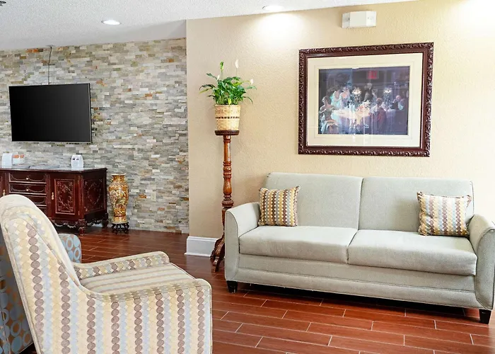 Quality Inn & Suites Robbinsville