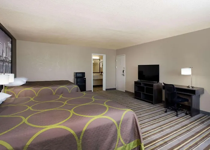 Sidney Hotels