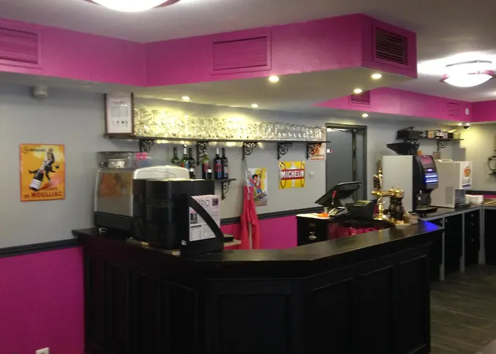 Longueau Hotels