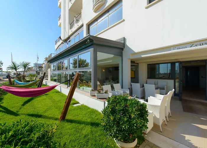 Hotel Zeus