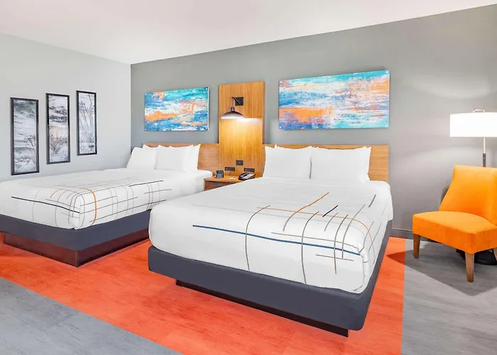 McCamey Hotels