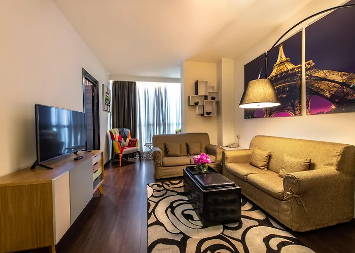 Opera Suite Hotel