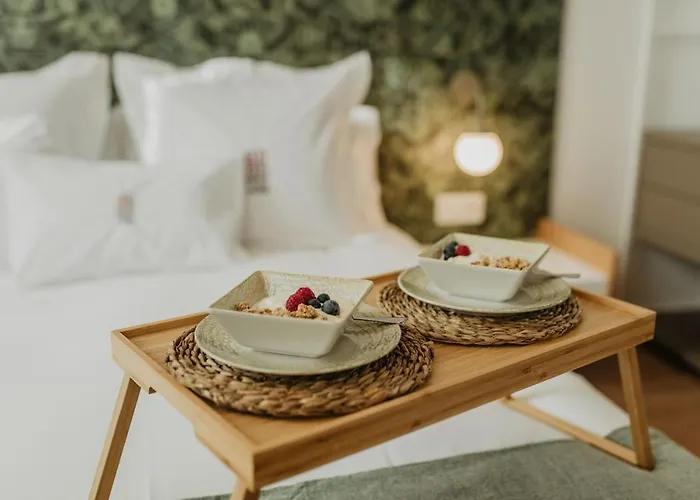 Petit Luxe Volta