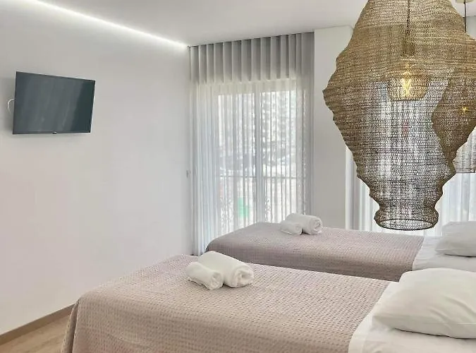 Pontinha Exclusive House